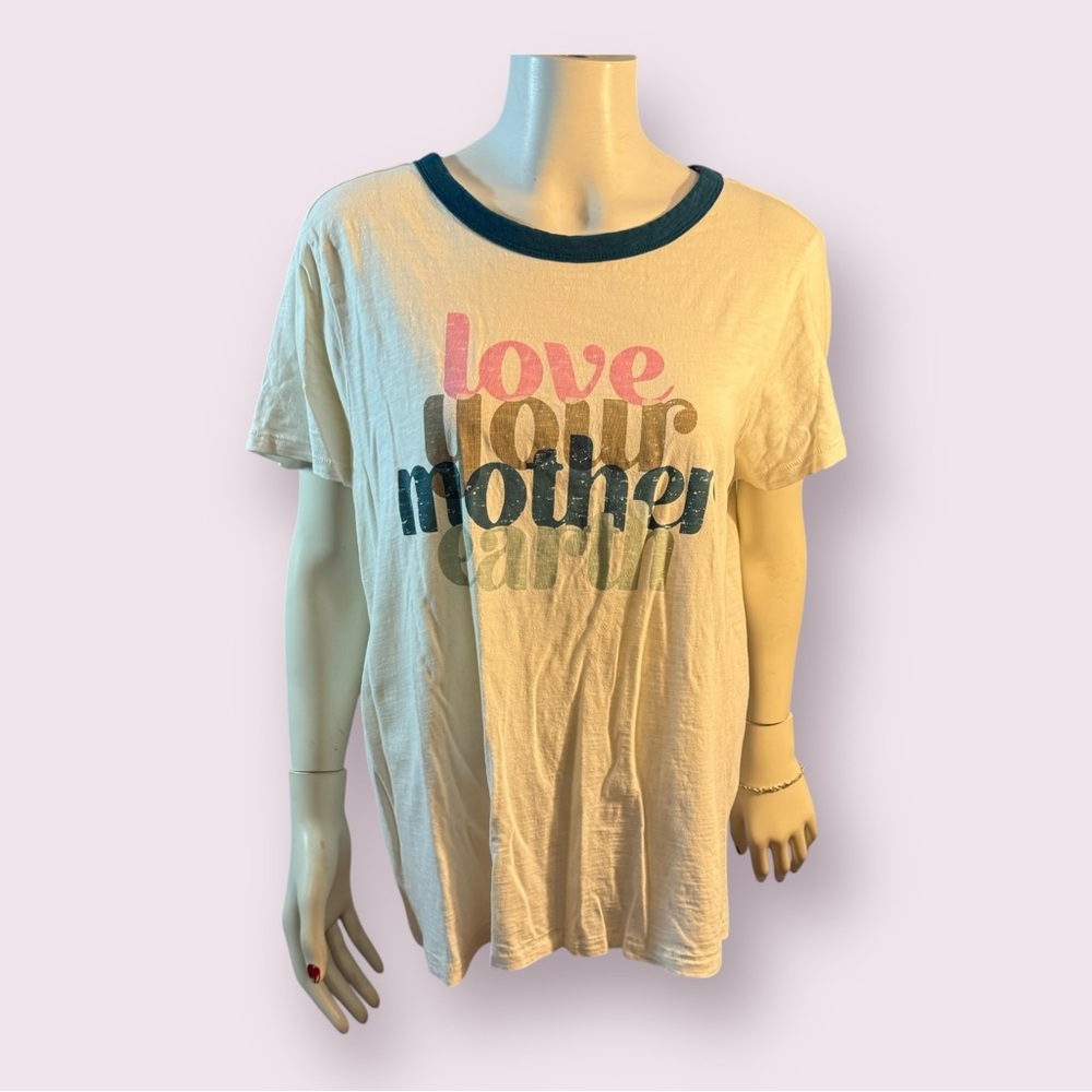 Love Your Mother Earth T-shirt Sonoma Woman’s XXL